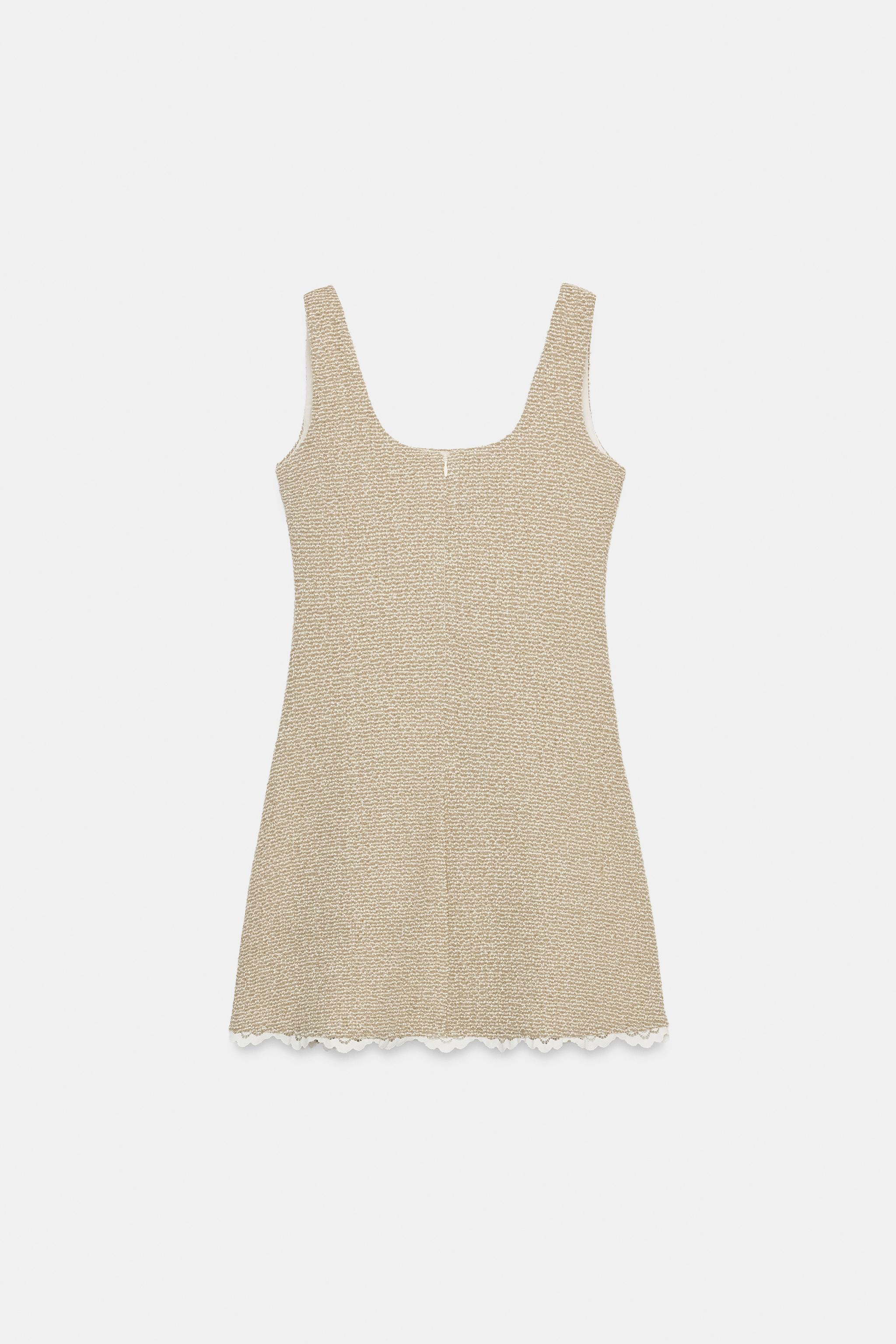 SHORT TEXTURED DRESS